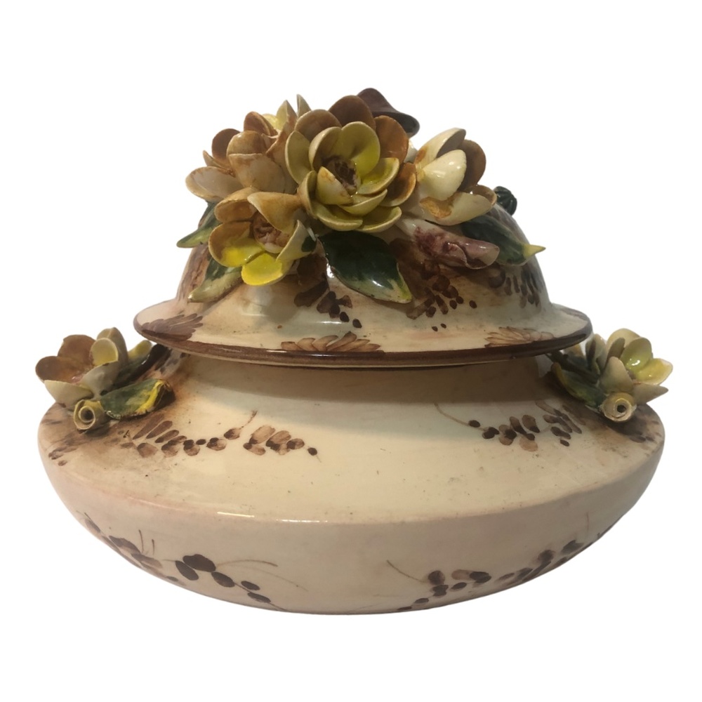 Hand Decoration Capodimonte Style Italian